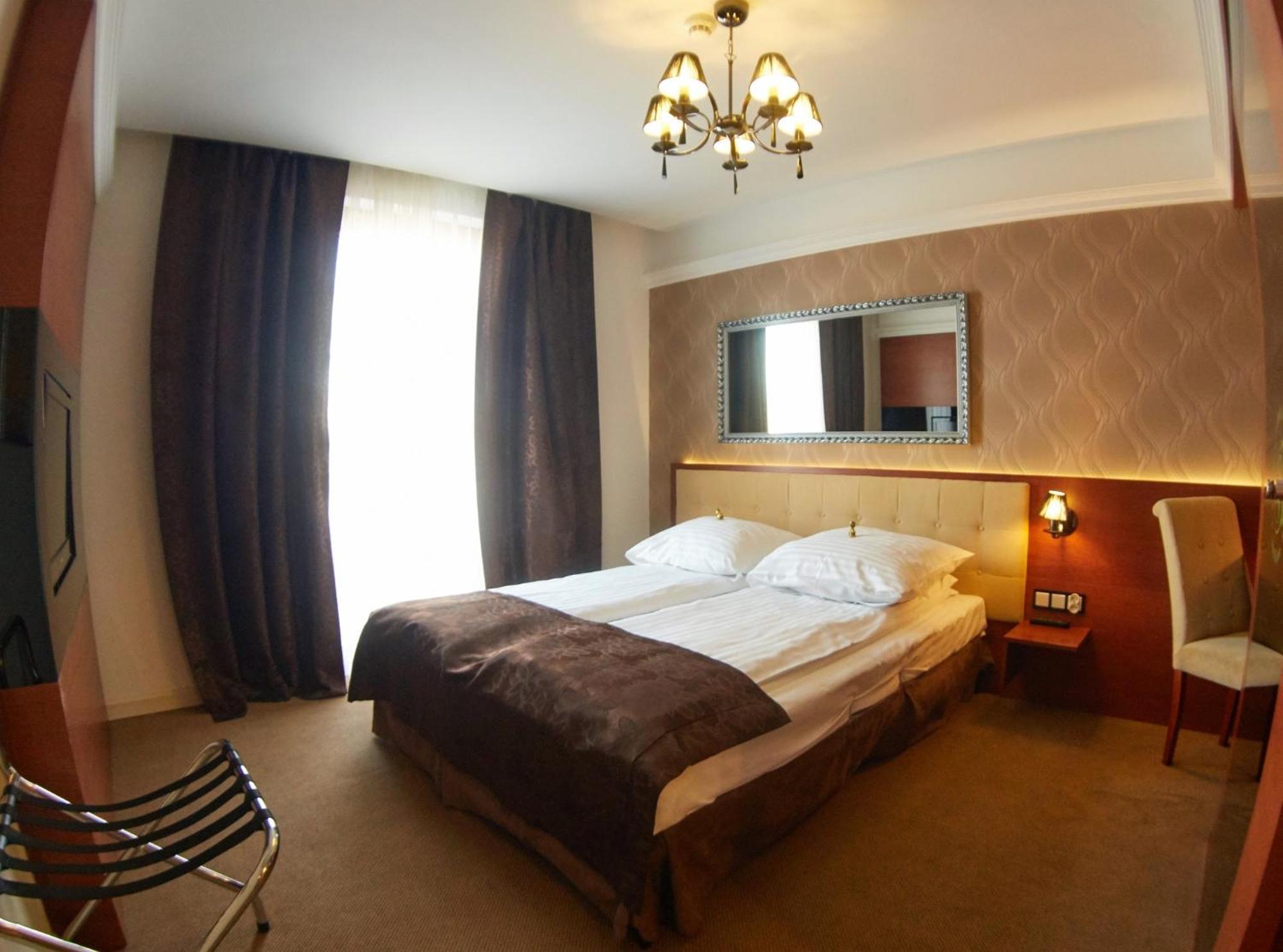 Hotel&Spa Kameleon Жори Екстер'єр фото